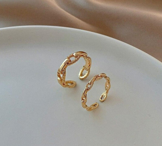 Metal Twisted Open Ring