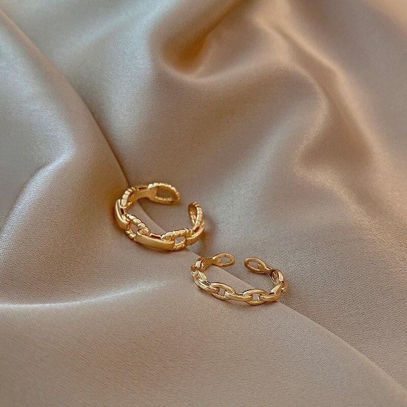 Metal Twisted Open Ring
