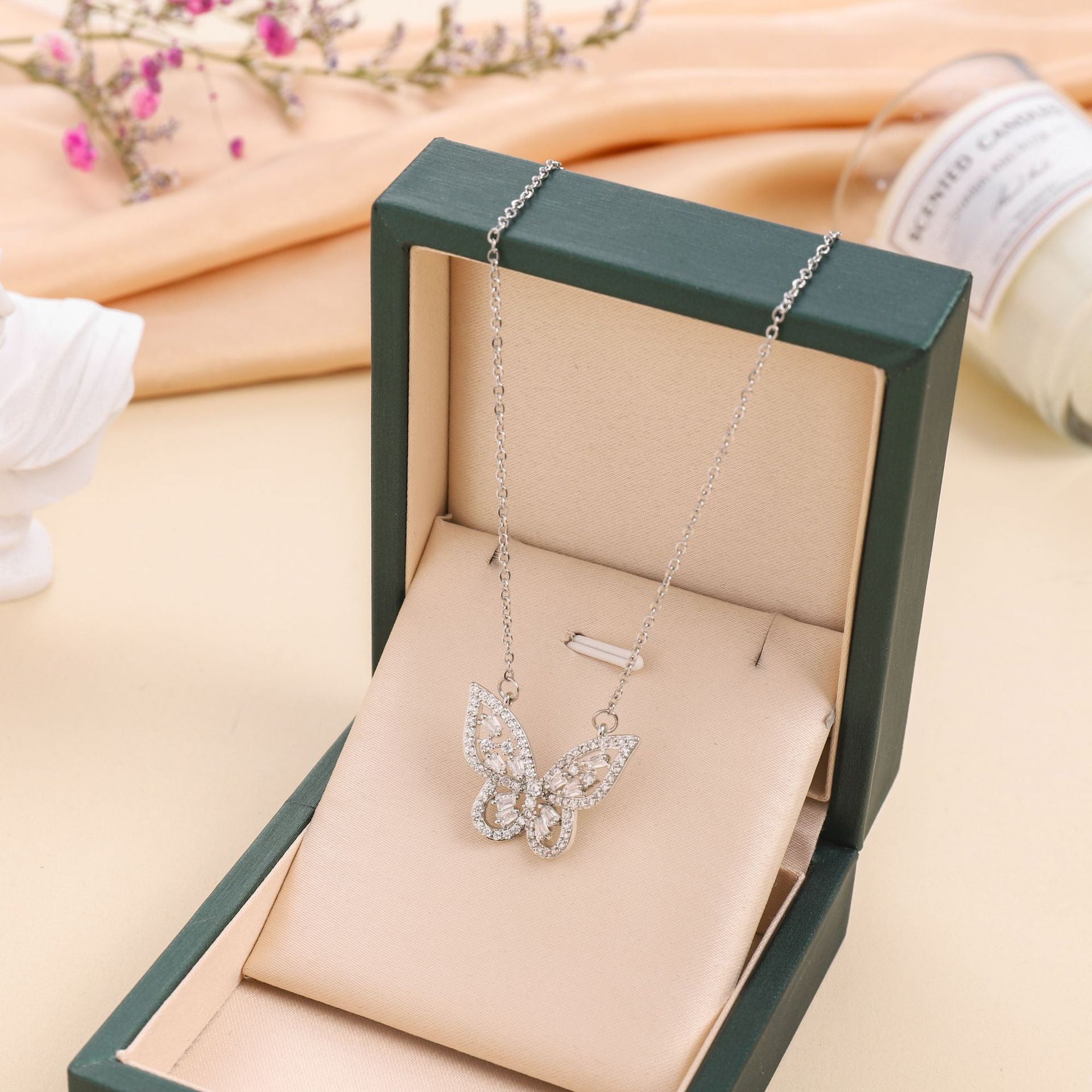 Titanium Elegance: Adventurous Bow-Shaped Pendant Necklace