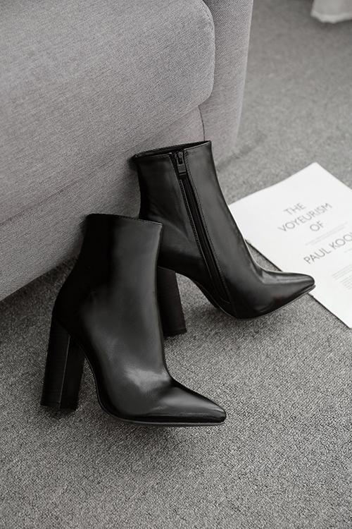 Point Toe High Heel Boots