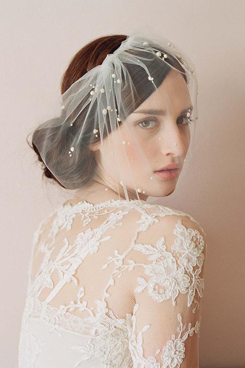 Pearl Hair Clip Veil