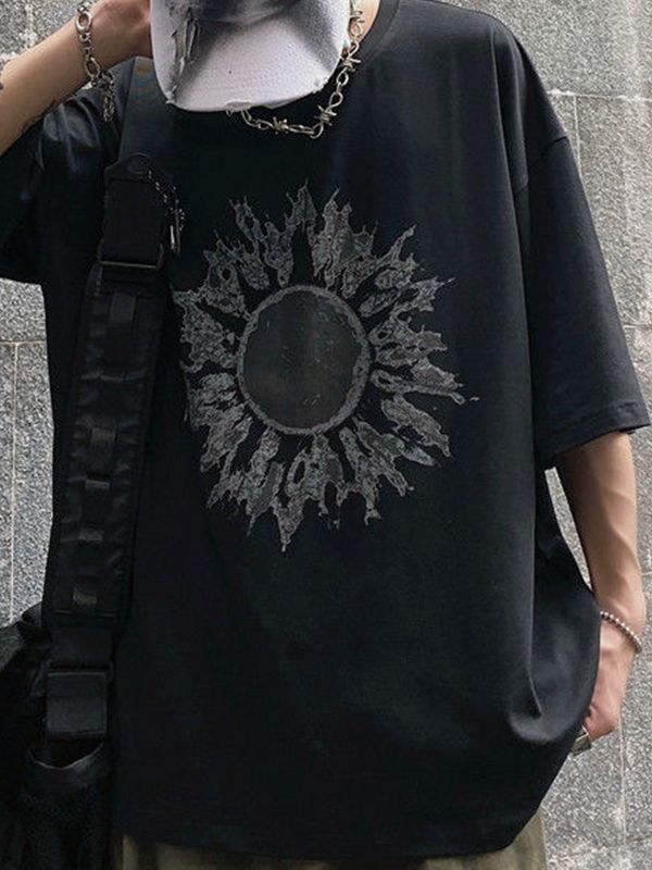 Men's Darkness Sun Graphic Tee