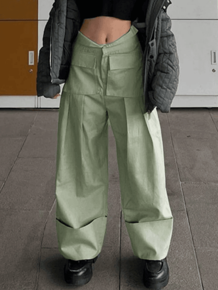 Cuffed Pleat Baggy Cargo Pants