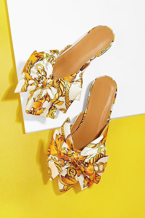 Wild Bow Pointed Flat Slippers
