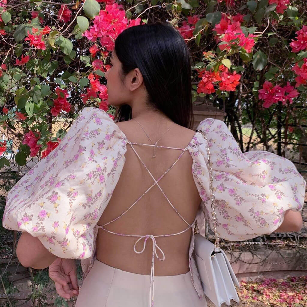 Sweet Lace Up Floral Printed Puff Sleeve Crop Top - Beige